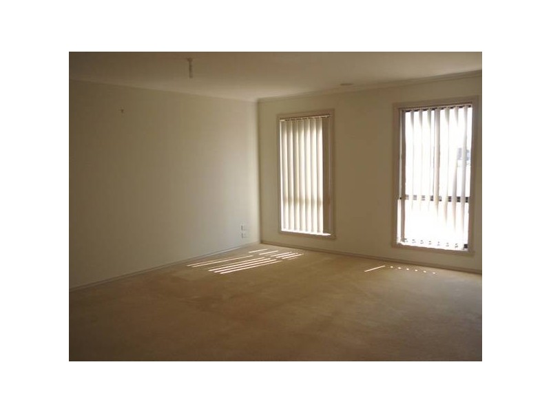 34 Bradman Drive, Tarneit VIC 3029