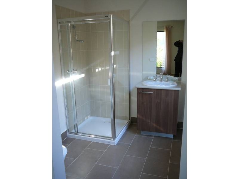 32 Urban Drive, Truganina VIC 3029