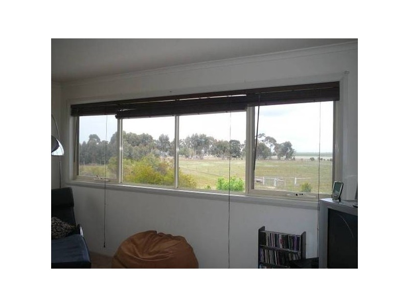 10 Bates Road, Little River VIC 3211