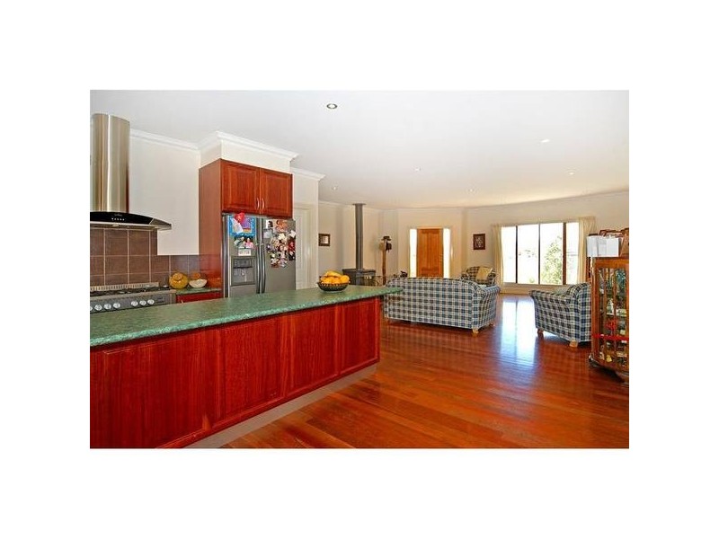 28 Carshalton Court, Hoppers Crossing VIC 3029