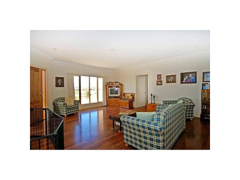 28 Carshalton Court, Hoppers Crossing VIC 3029