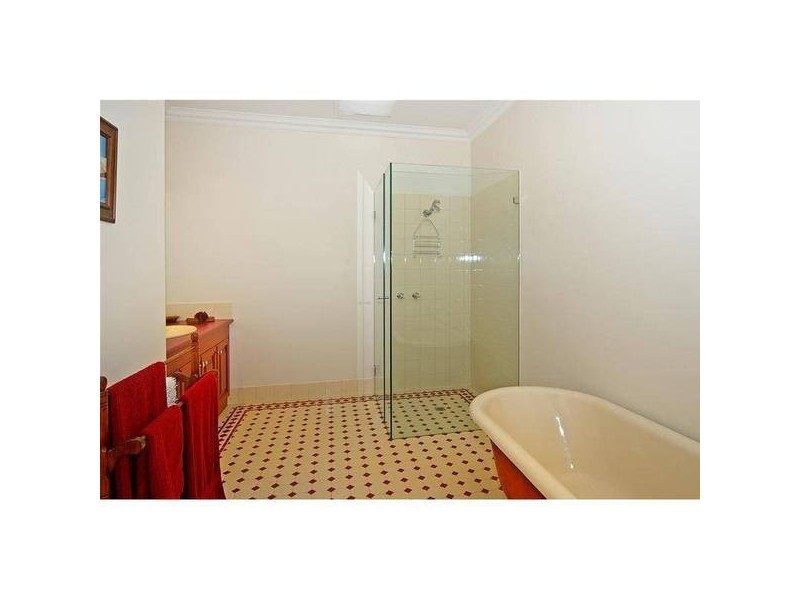 28 Carshalton Court, Hoppers Crossing VIC 3029