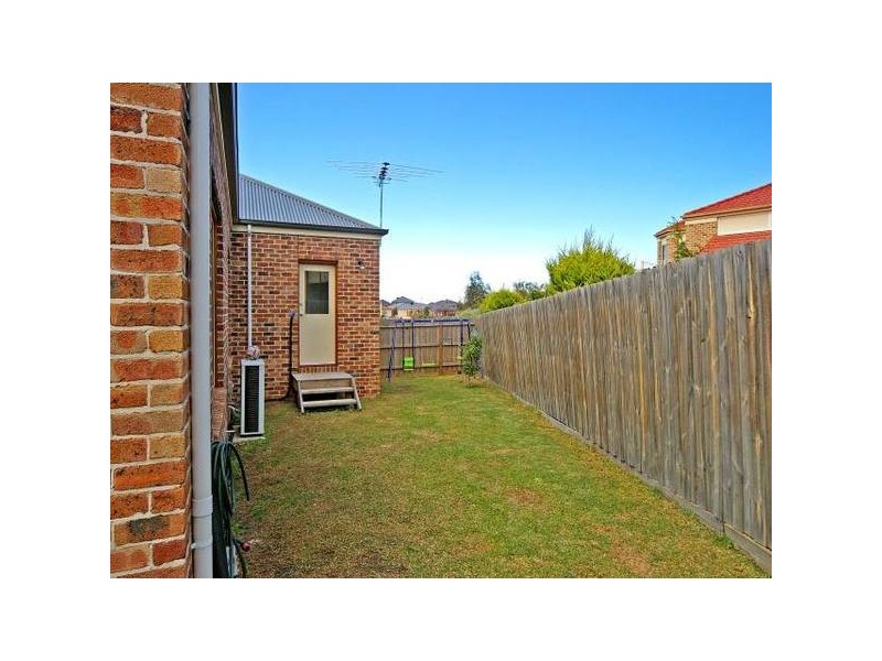 28 Carshalton Court, Hoppers Crossing VIC 3029