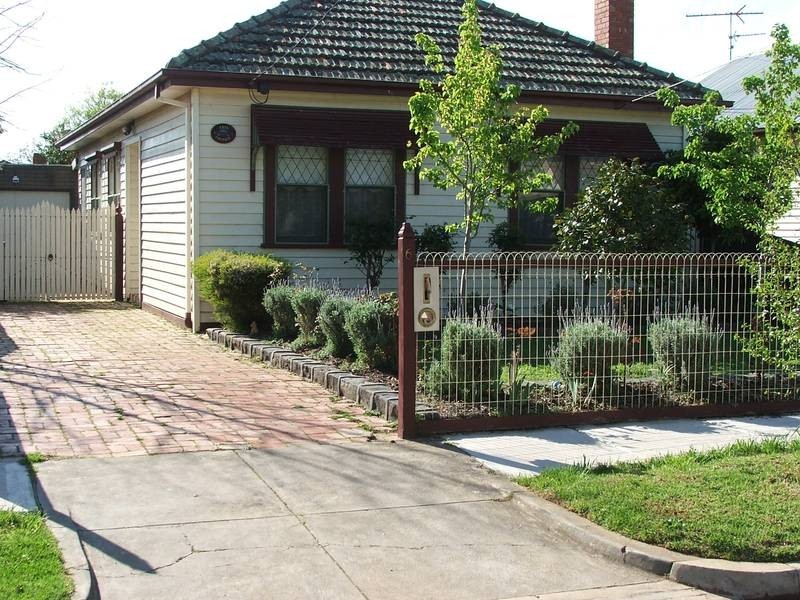 6 Francis Street, Werribee VIC 3030