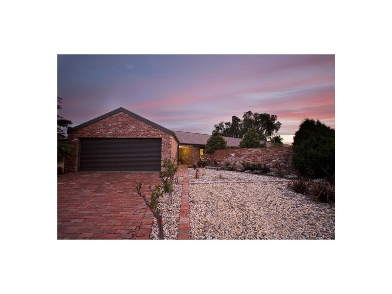 11 Haven Court, Werribee VIC 3030