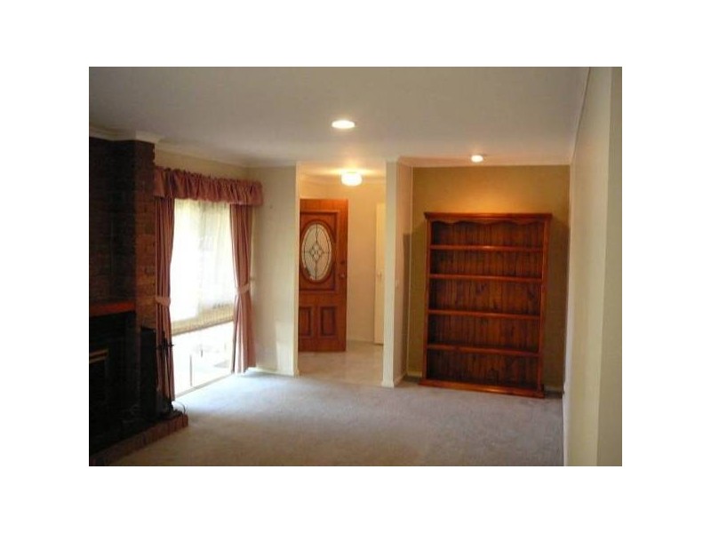 13 Thorpe Avenue, Hoppers Crossing VIC 3029