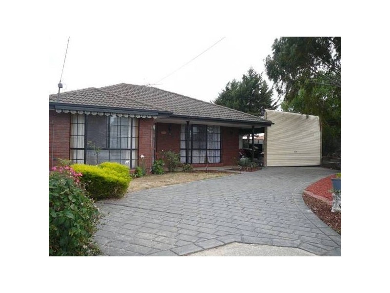 11 Greenshank Court, Werribee VIC 3030