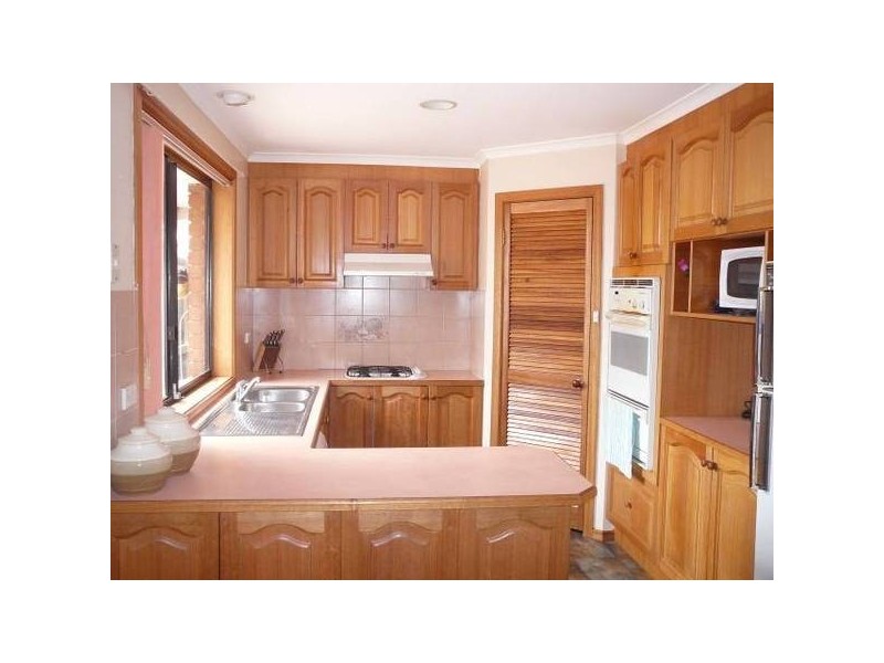 11 Greenshank Court, Werribee VIC 3030