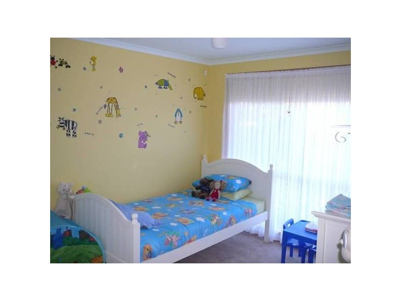 24 Briardale Drive, Werribee VIC 3030