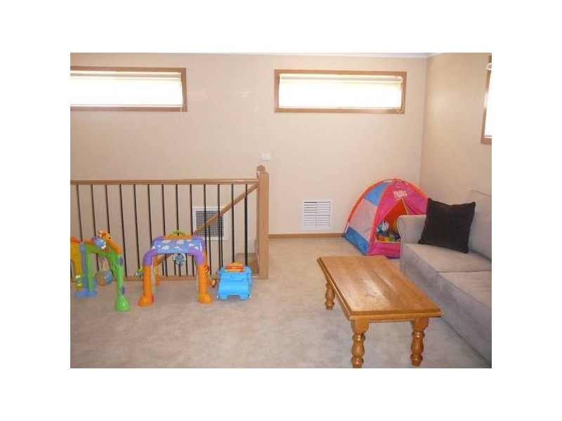 24 Briardale Drive, Werribee VIC 3030