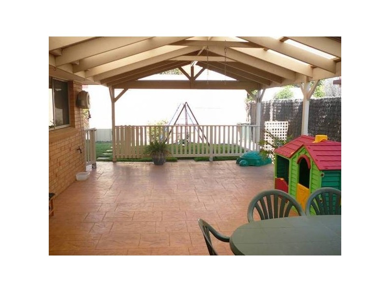 24 Briardale Drive, Werribee VIC 3030