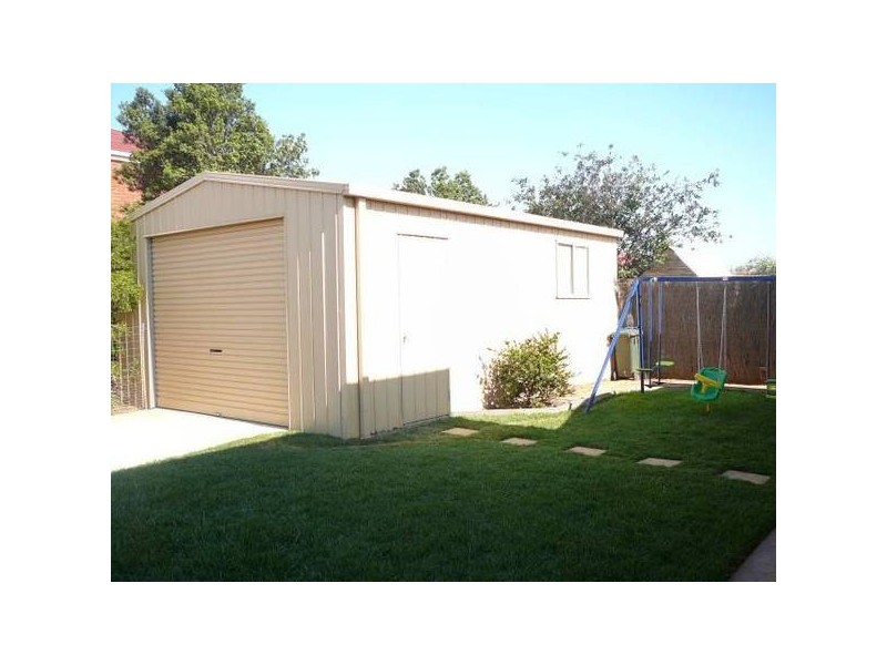 24 Briardale Drive, Werribee VIC 3030