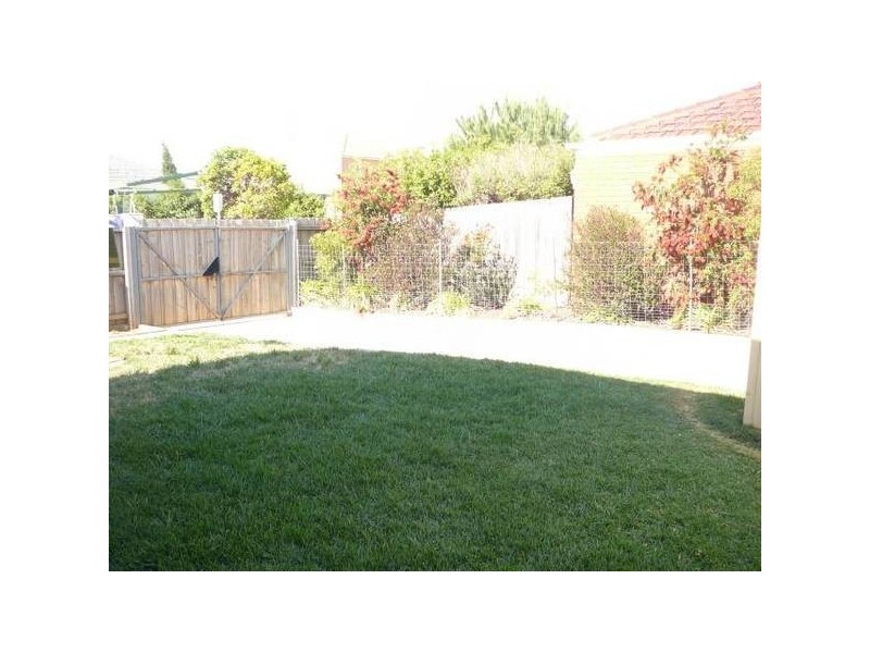 24 Briardale Drive, Werribee VIC 3030