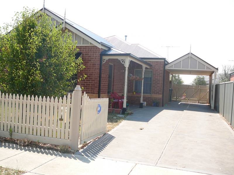6 Berrimah Place, Tarneit VIC 3029
