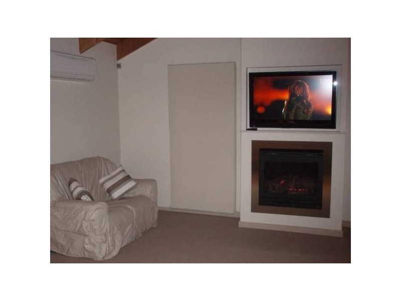 82 Bellbridge Drive, Hoppers Crossing VIC 3029