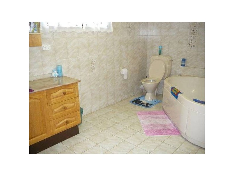 22 Queensbury Way, Werribee VIC 3030