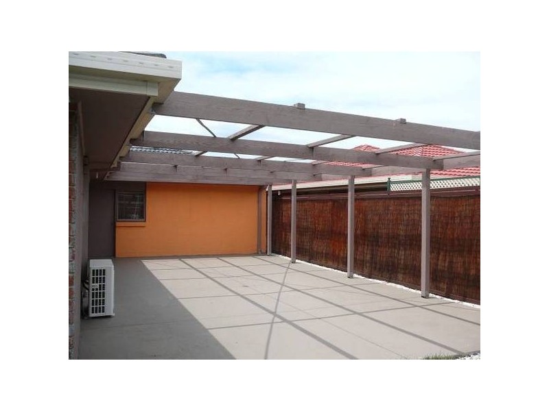 13 Chardonnay Place, Tarneit VIC 3029