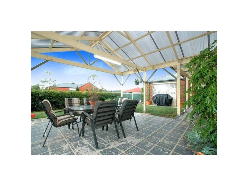 32 Birch Court, Wyndham Vale VIC 3024