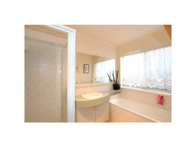 32 Birch Court, Wyndham Vale VIC 3024