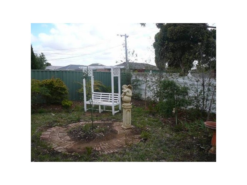 1 Don Avenue, Hoppers Crossing VIC 3029