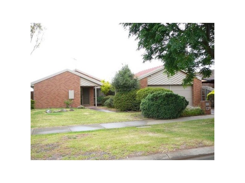 16 John Street, Werribee VIC 3030