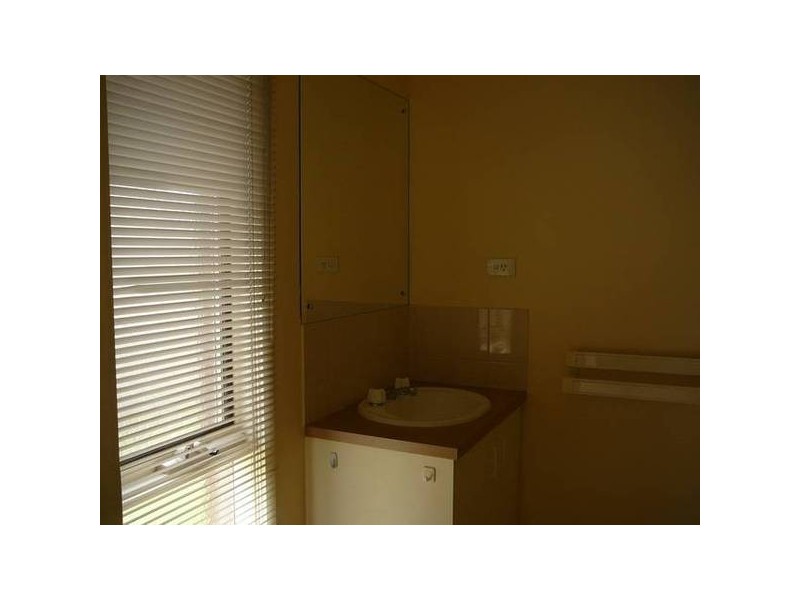 16 John Street, Werribee VIC 3030