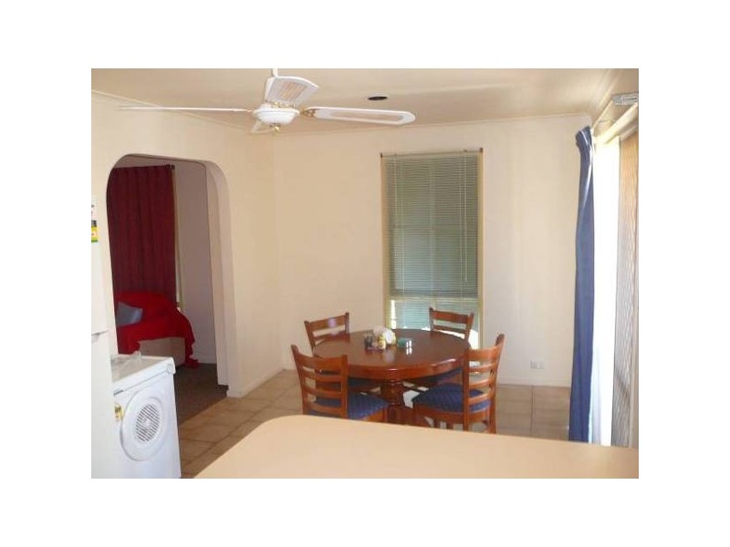 252 Greaves Street North, Werribee VIC 3030