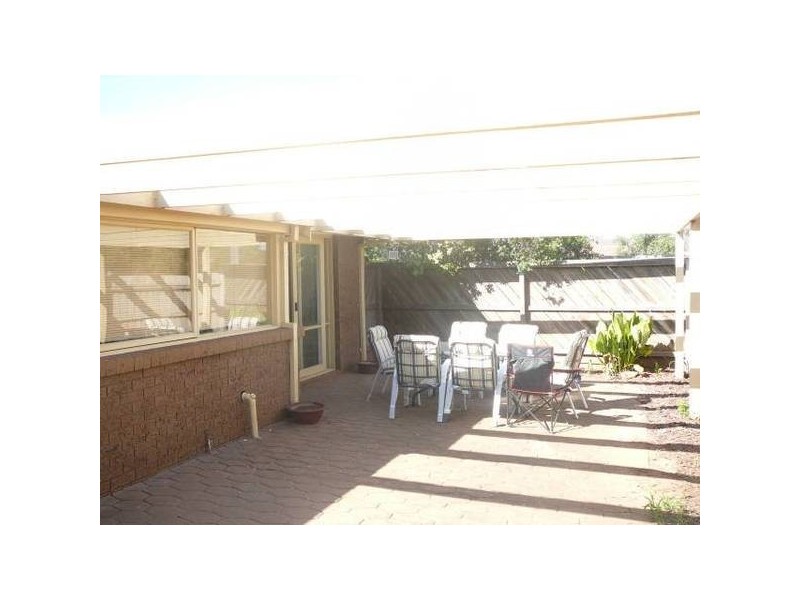 252 Greaves Street North, Werribee VIC 3030