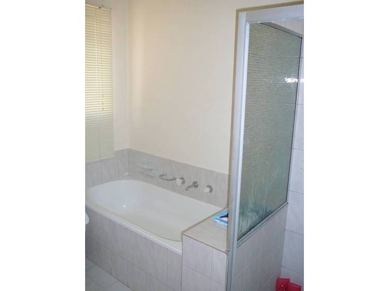 252 Greaves Street North, Werribee VIC 3030