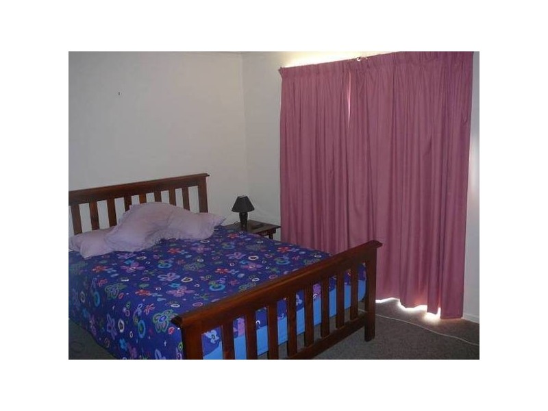 252 Greaves Street North, Werribee VIC 3030