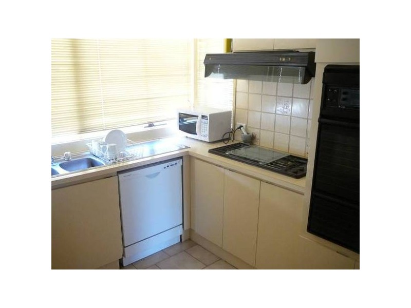 252 Greaves Street North, Werribee VIC 3030