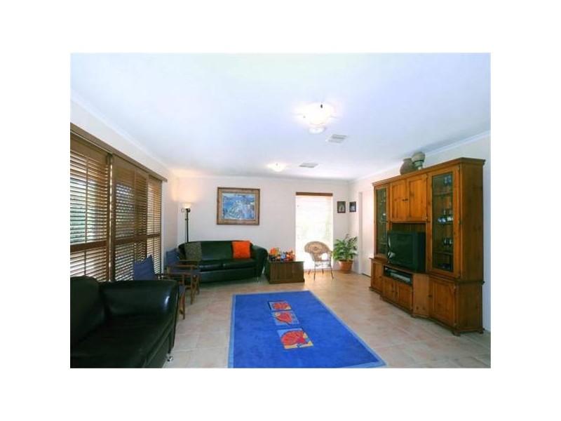 9 Jillard Walk, Hoppers Crossing VIC 3029