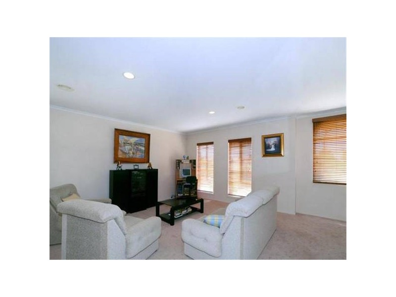 9 Jillard Walk, Hoppers Crossing VIC 3029