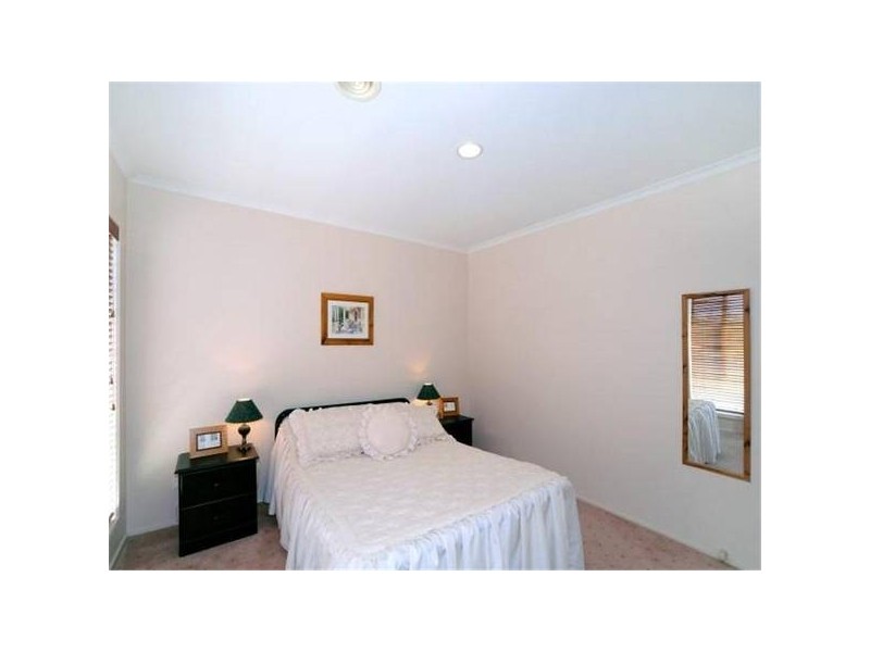 9 Jillard Walk, Hoppers Crossing VIC 3029
