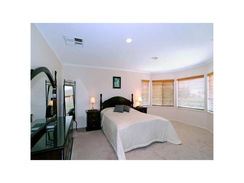 9 Jillard Walk, Hoppers Crossing VIC 3029