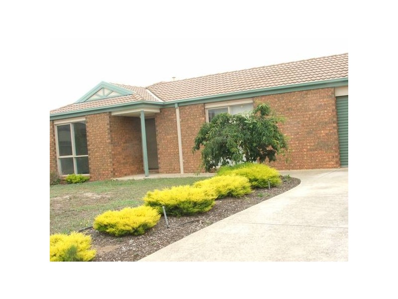 12 Sark Court, Hoppers Crossing VIC 3029