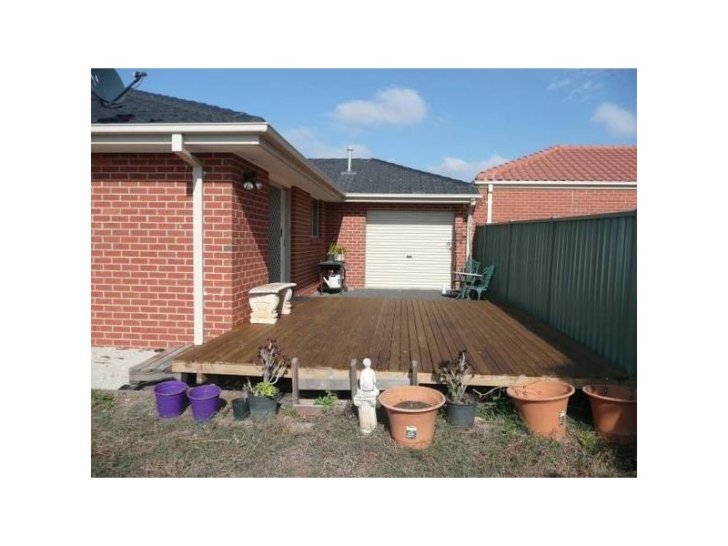 41 Jade Crescent, Wyndham Vale VIC 3024