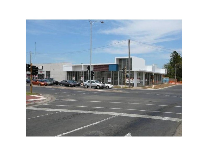 1/203 Watton Street, Werribee VIC 3030