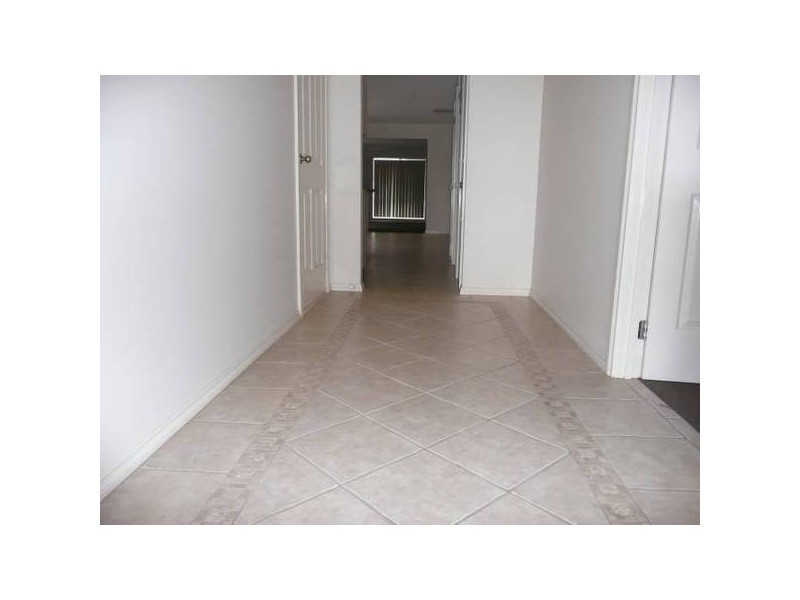 208 Thames Boulevard, Tarneit VIC 3029