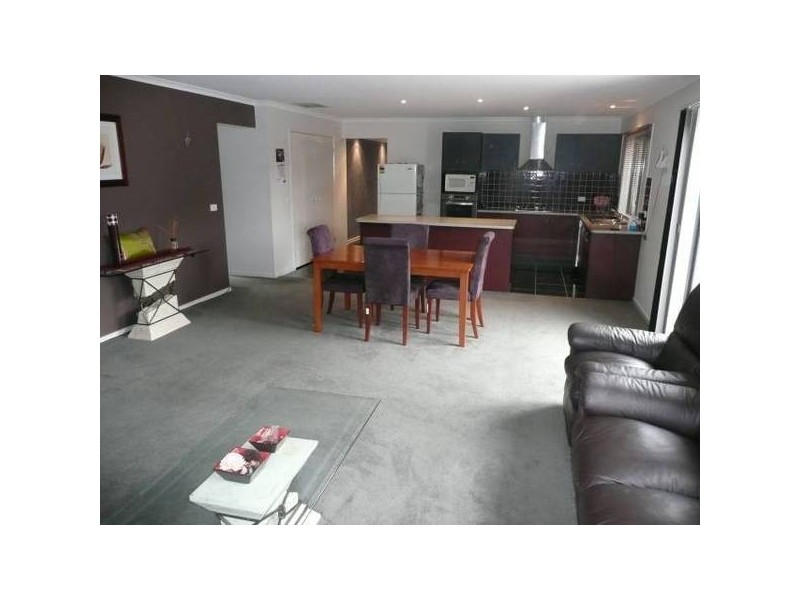 8 Nichollii Court, Wyndham Vale VIC 3024