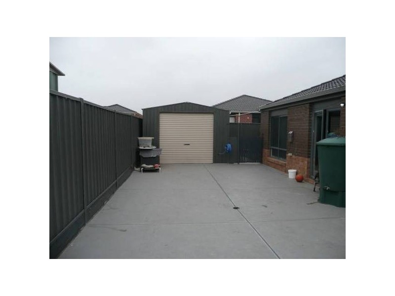 8 Nichollii Court, Wyndham Vale VIC 3024