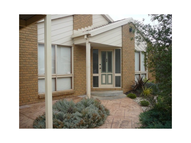 3 Rory Court, Werribee VIC 3030
