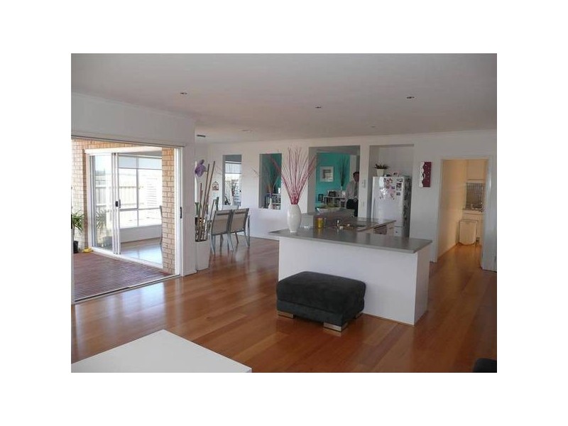 1 – 2 Judith Court, Lara VIC 3212