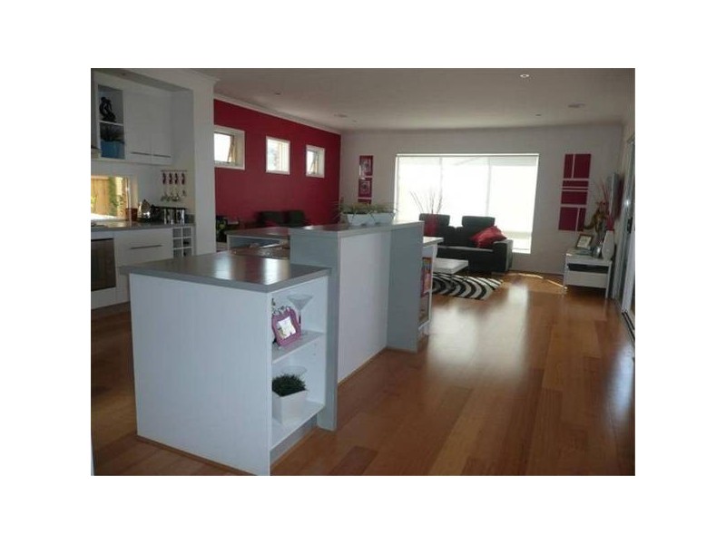 1 – 2 Judith Court, Lara VIC 3212