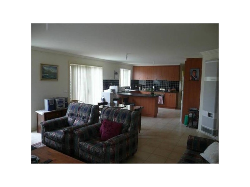 2/21 Potomac Close, Werribee VIC 3030