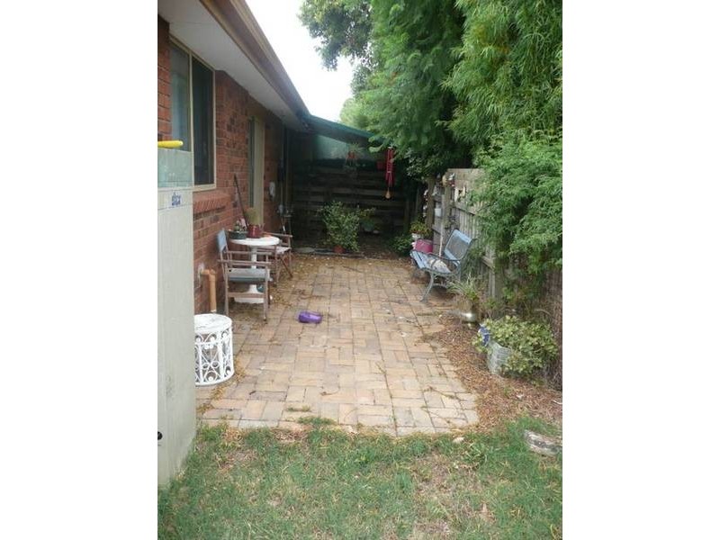 4/227-229 Greaves Street, Werribee VIC 3030