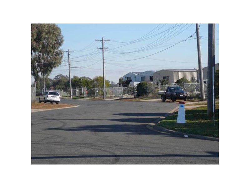 9b Concorde Cres, Werribee VIC 3030