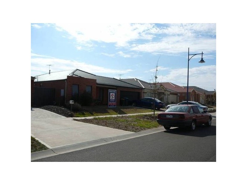 22 Eucumbene Road, Wyndham Vale VIC 3024