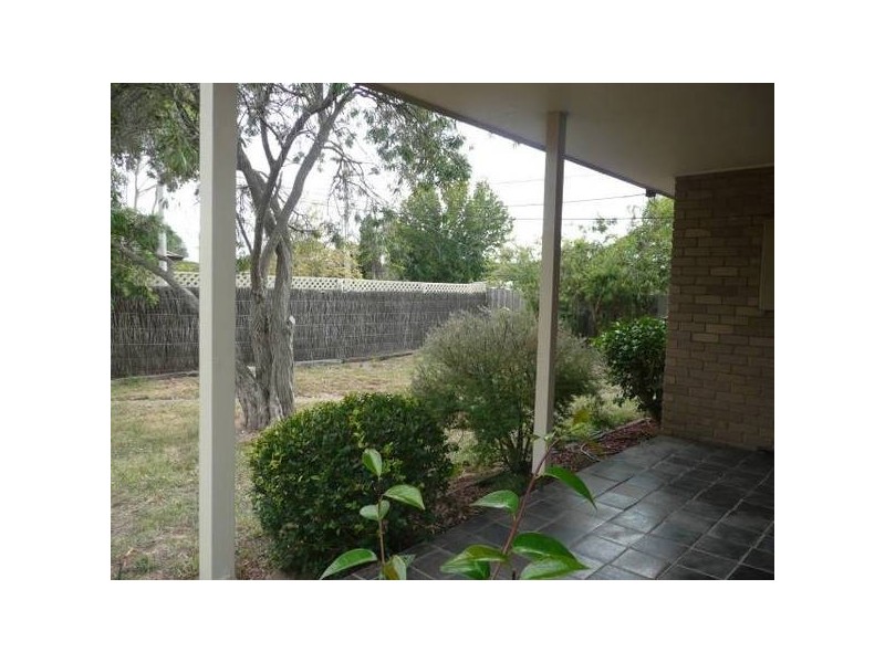 3 Elizabeth Avenue, Werribee VIC 3030