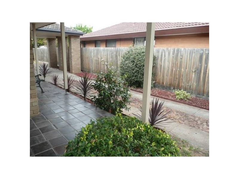 3 Elizabeth Avenue, Werribee VIC 3030